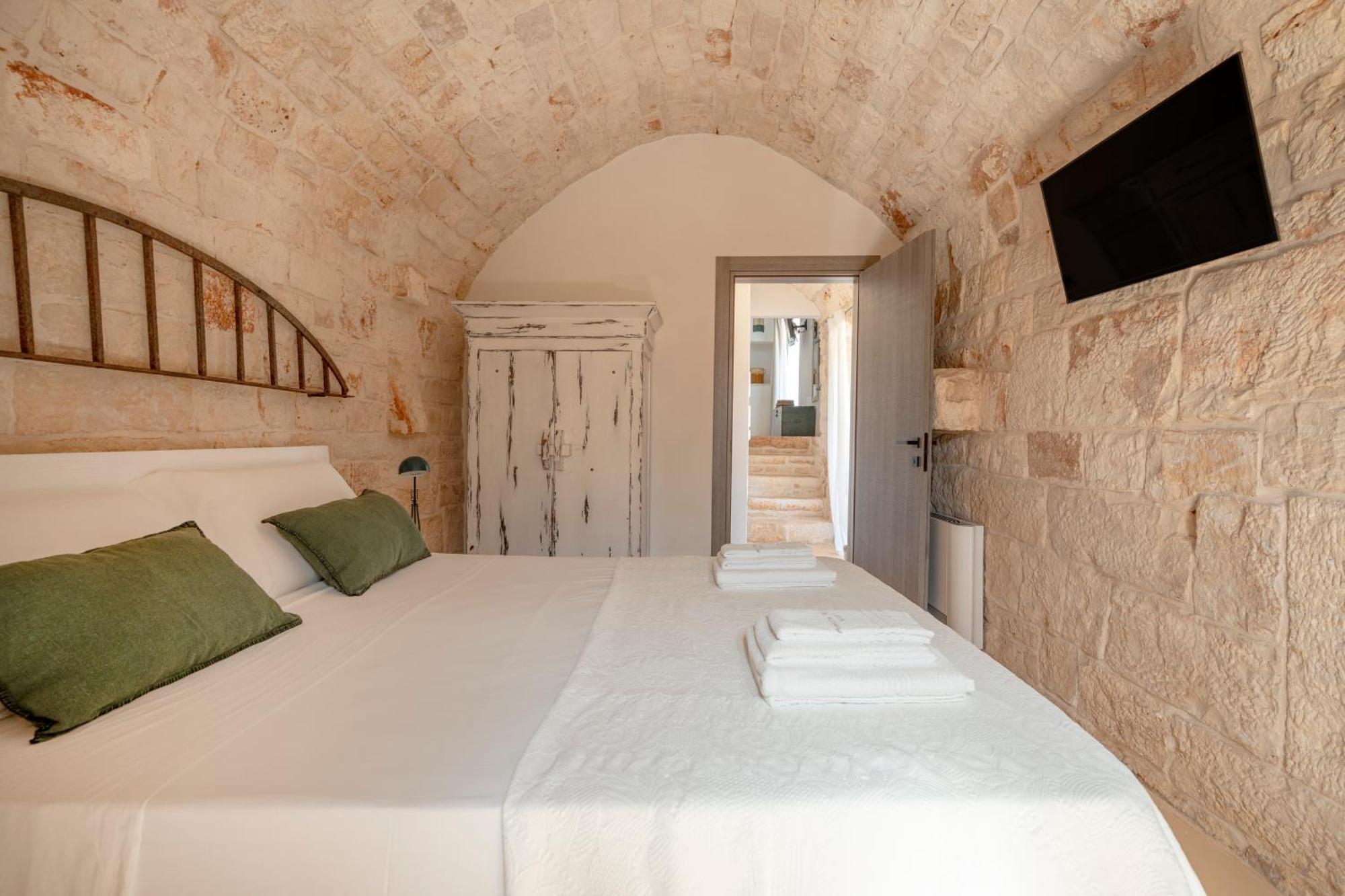 Augusta Trulli Resort Polignano a Mare Exterior foto